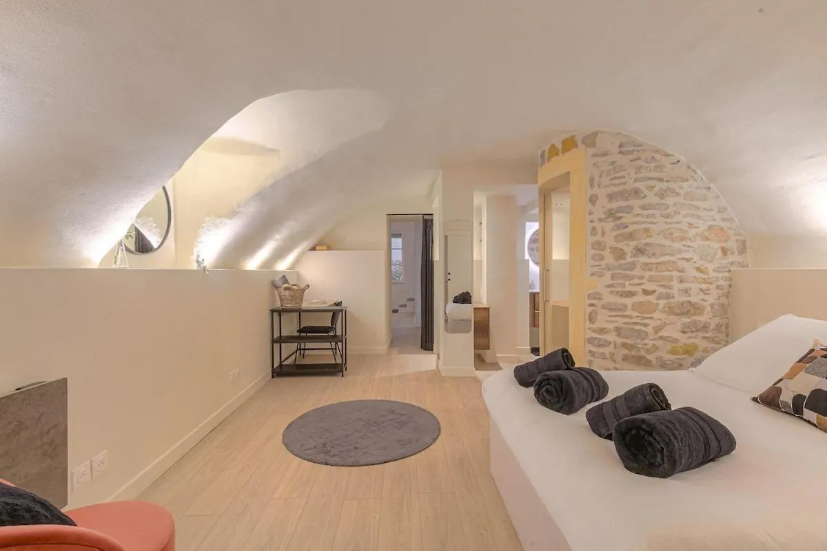 Apartman Le Cocon Du Papillon Bleu I 2 Suites Parentales Avec Terrasse En Plein Coeur De Lyon I Parking Inclus Franciaország